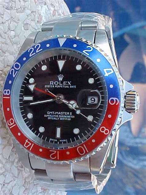 rolex submariner blue and red.